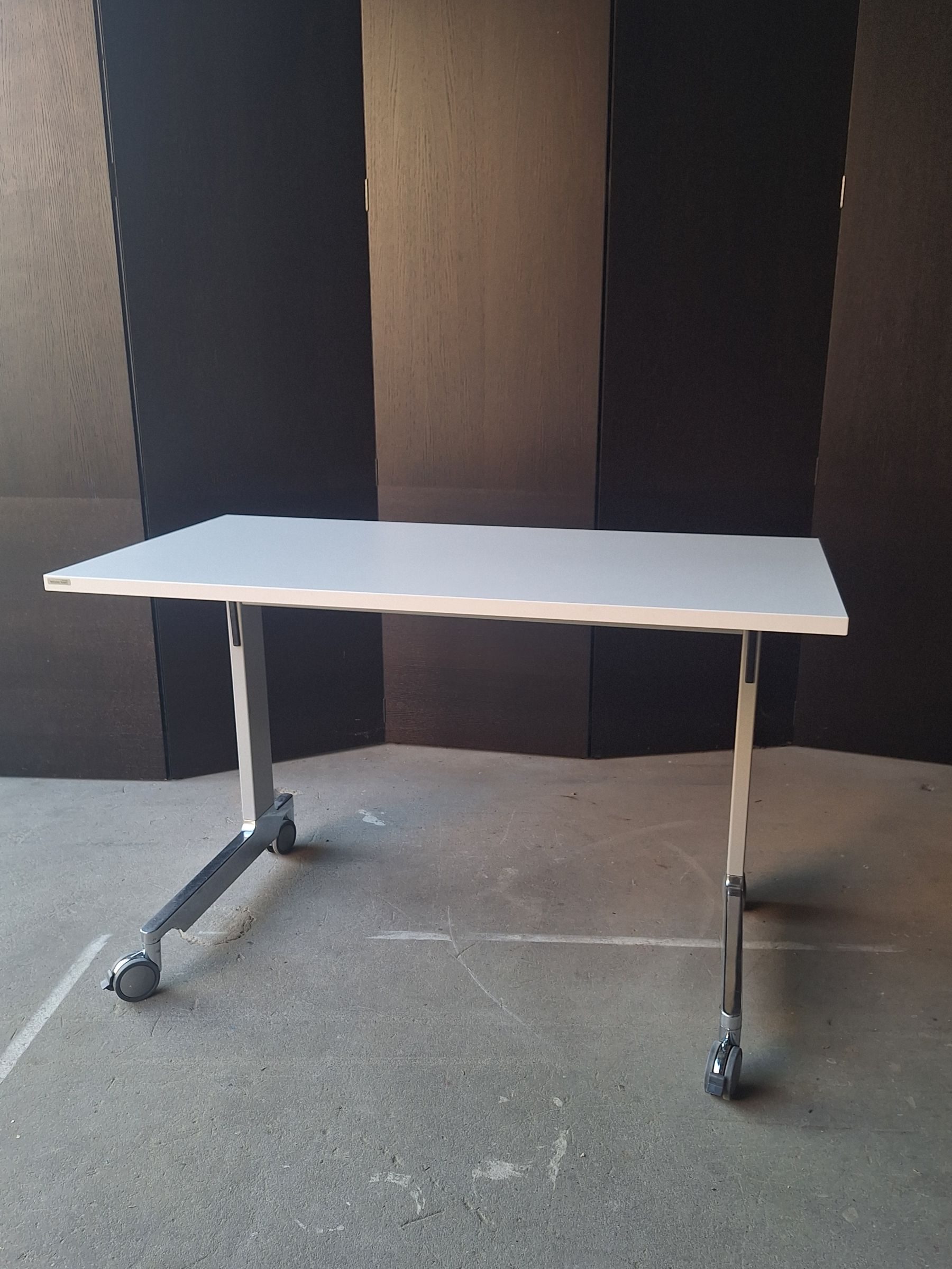 Table pliante Wiesner Hager blanche de 120 cm product image 1